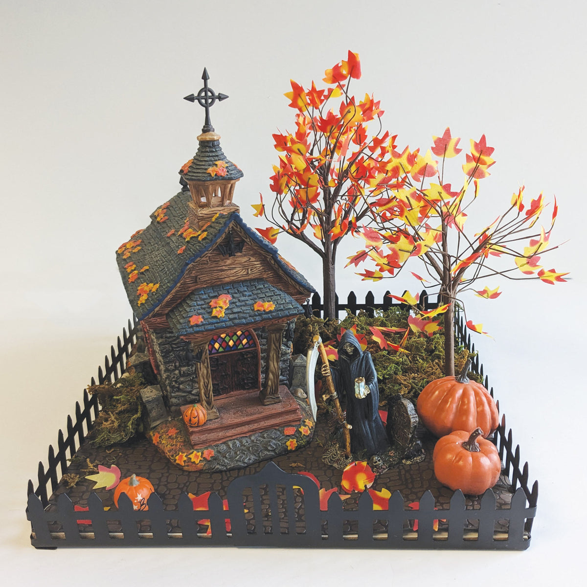 Halloween Village Vignettes – Department 56 Official Site