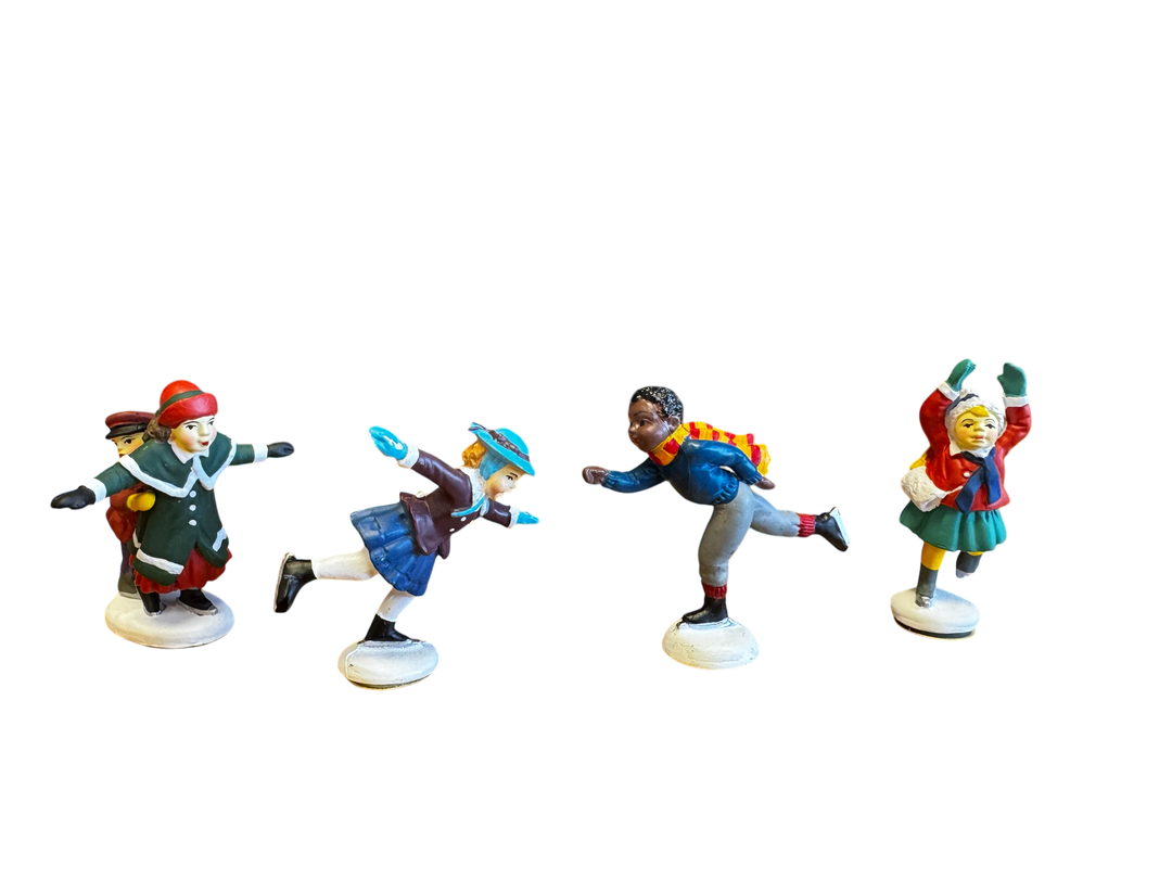 Set of 4 Skaters