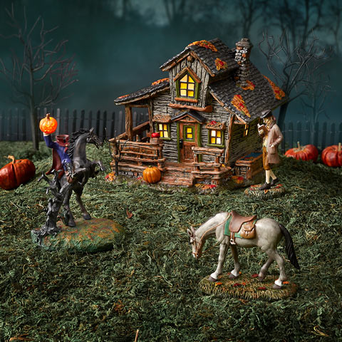 Sleepy Hollow Lit Building and accessories