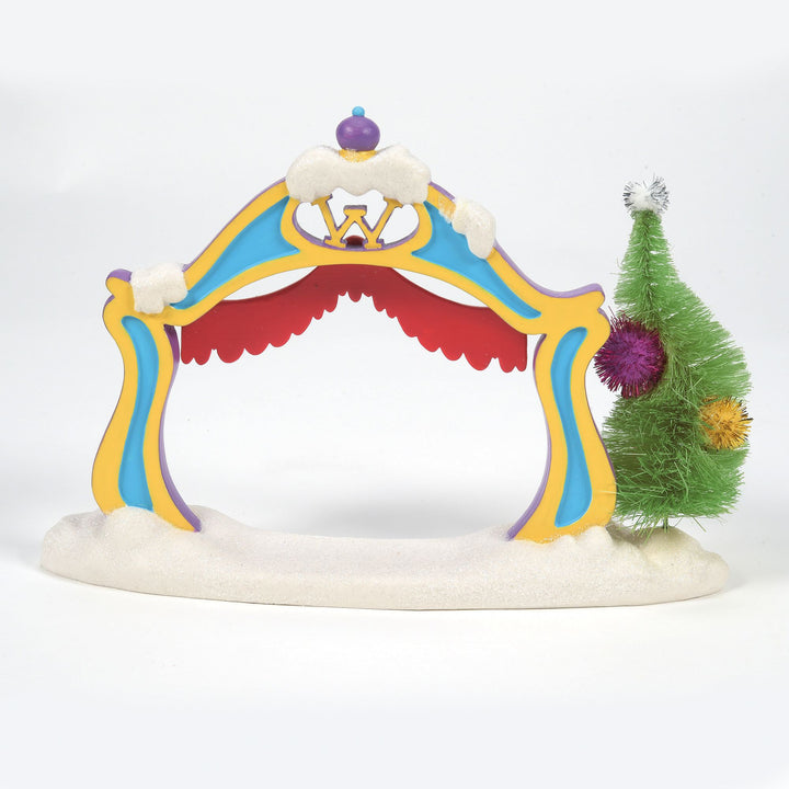 Grinch Archway