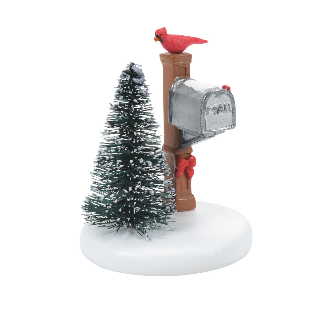 Cardinal Christmas Mailbox