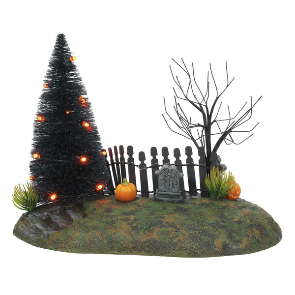 Village Halloween Accessories – Department 56 Official Site