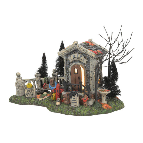 Snow Village Halloween Series – Department 56 Official Site