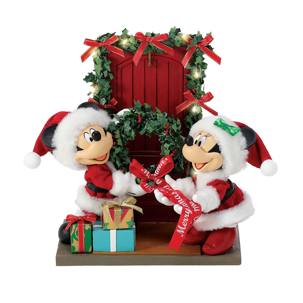 Possible Dreams Licensed Santas – Department 56 Official Site